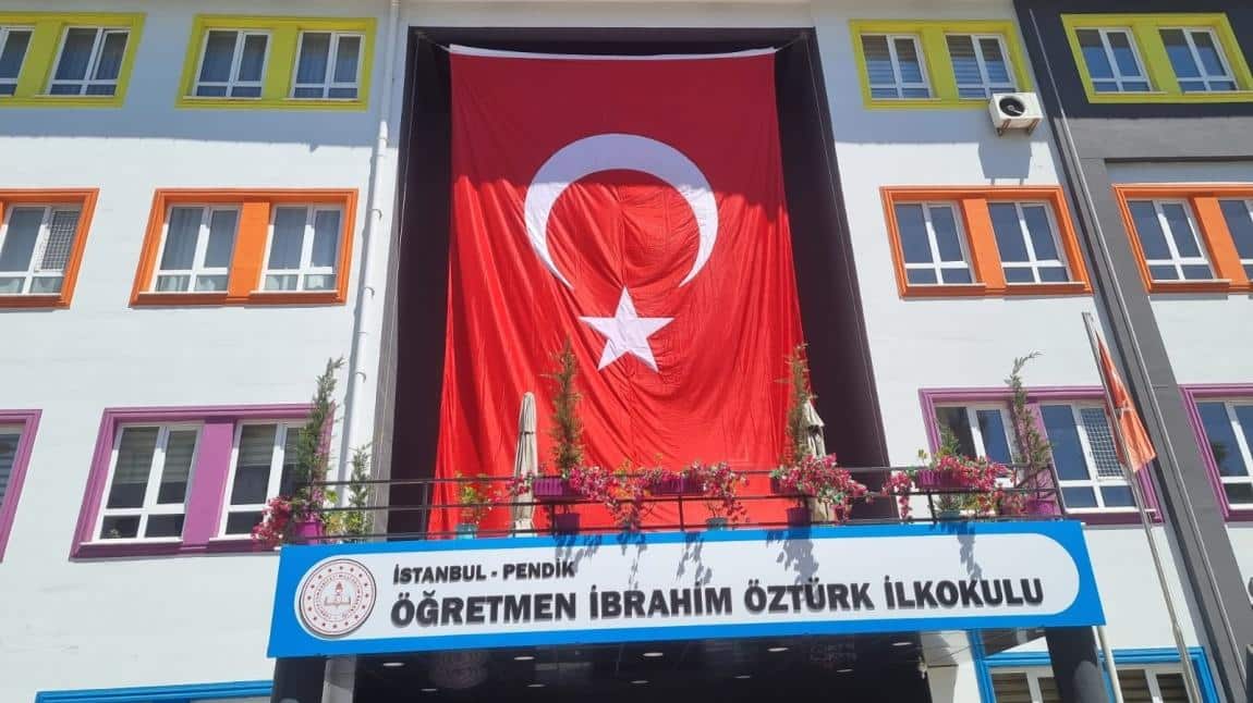 15 TEMMUZ DEMOKRASİ ve MİLLİ BİRLİK GÜNÜ KUTLU OLSUN